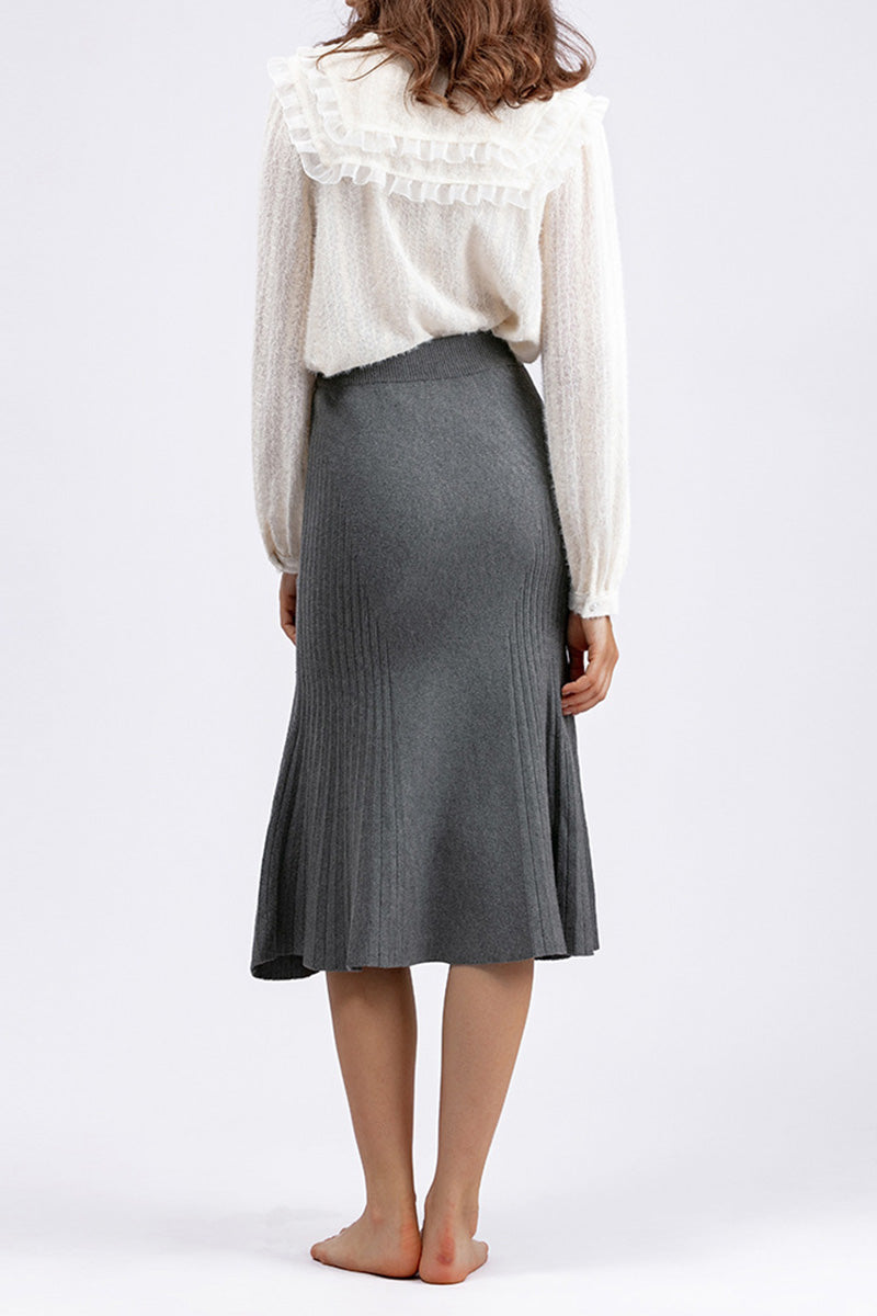 Ribbed Knit Flared Midi Skirt