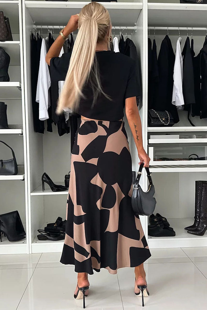 Abstract Print Midi Skirt