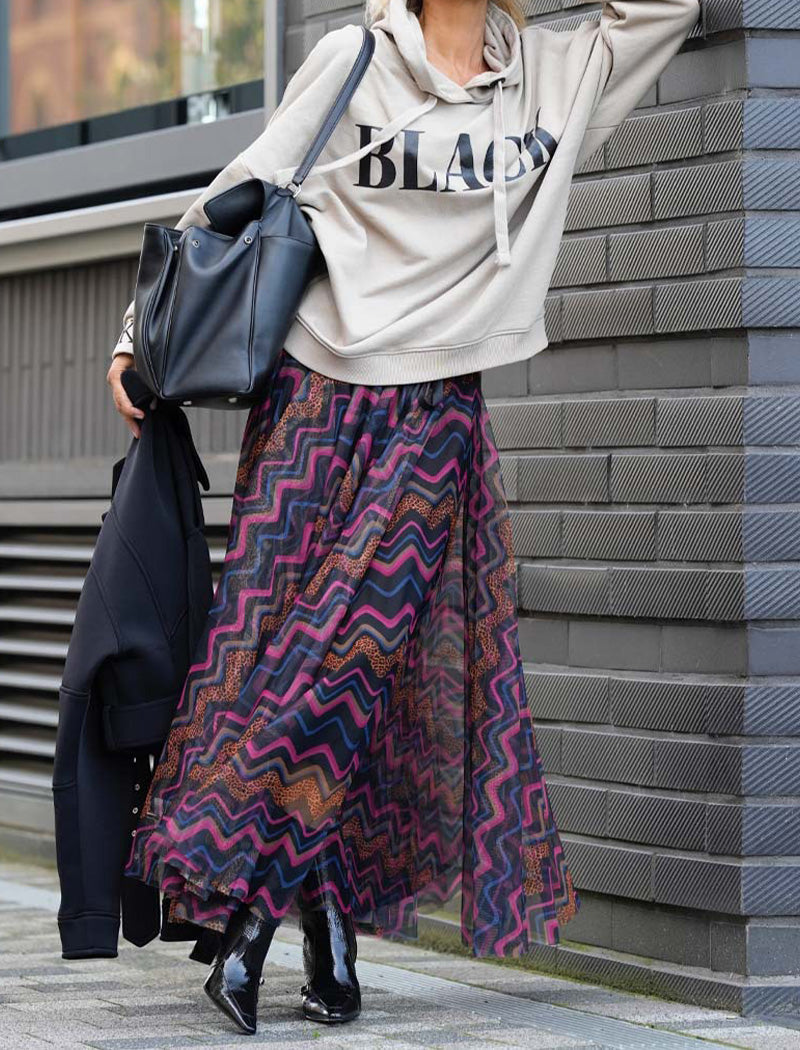 Geometric Print Mesh Flared Skirt